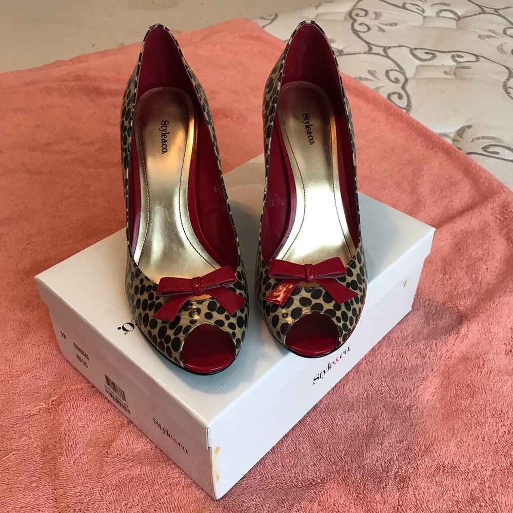 Style&Co Pumps Size 9